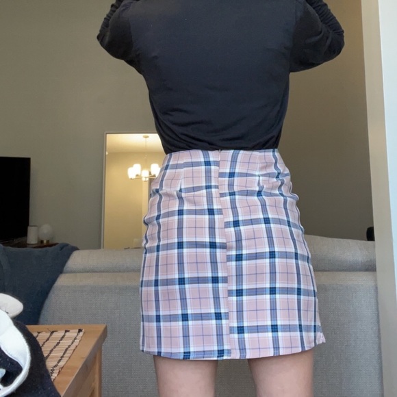 Adorable Nasty Gal Pink, Blue, and White Plaid Skirt - Picture 6 of 7